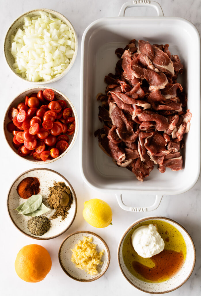 ingredients to make beef and lamb shawarma.