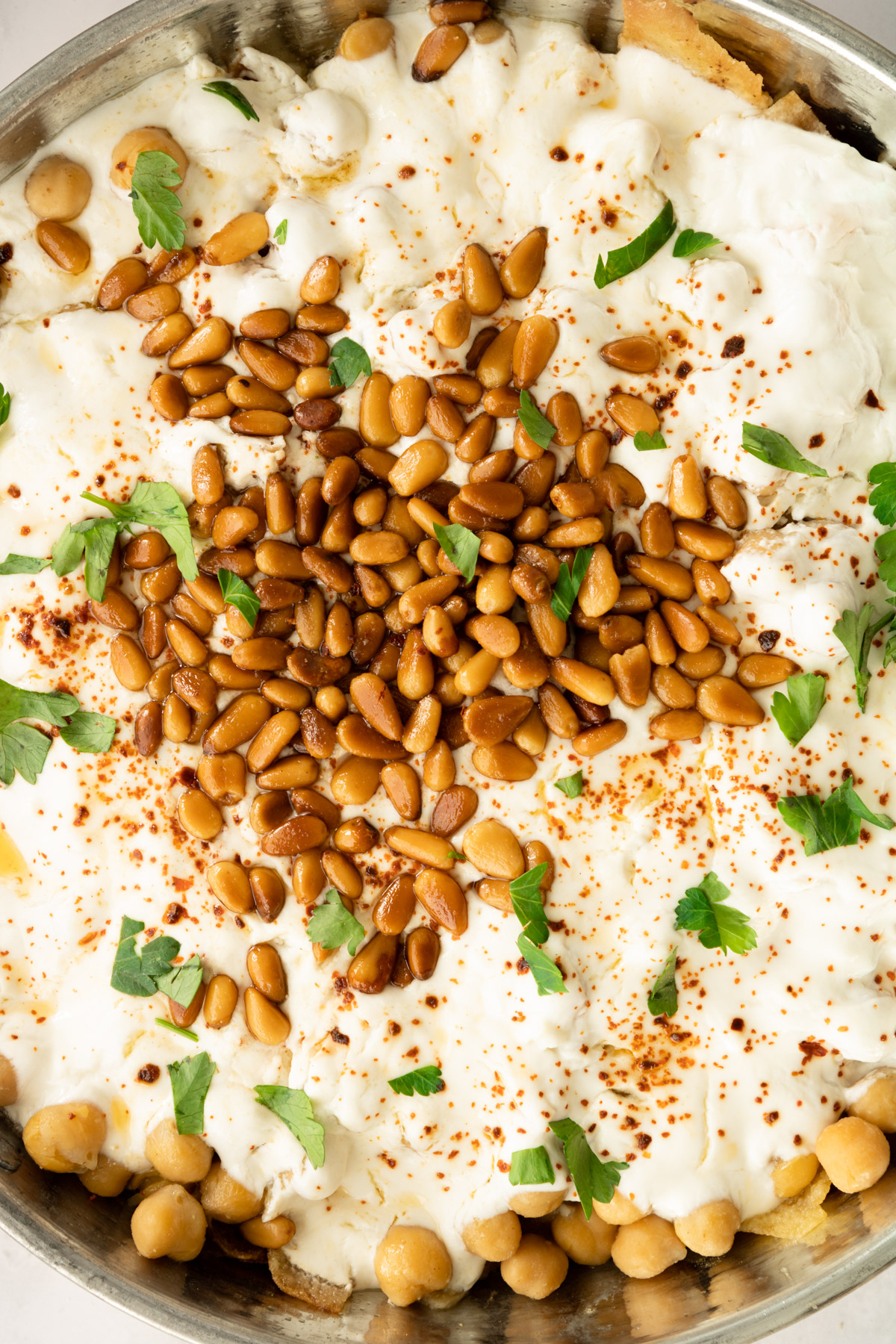 close up of chickpea fatteh.